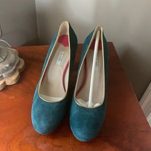 New Boden Teal Suede Heels